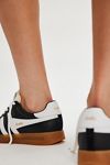 Gola Cyclone Leather Sneakers