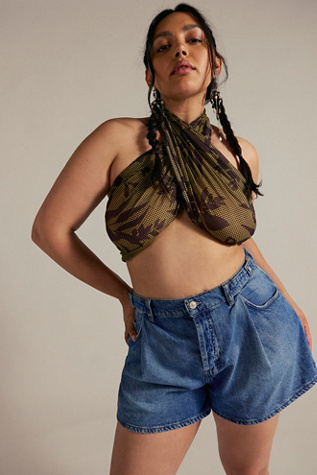 CRVY Moon Sign Pleated Shorts