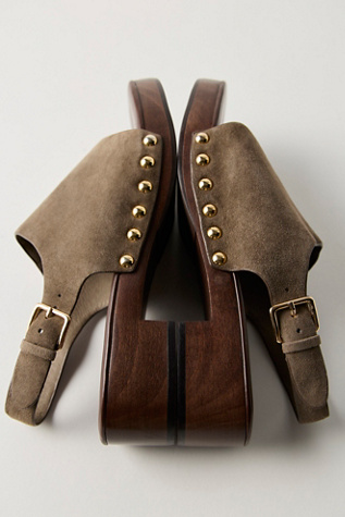 Piper Clogs