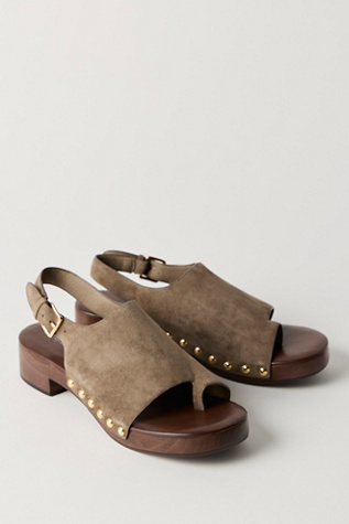 Piper Clogs