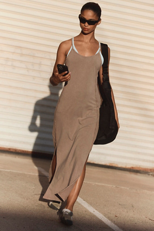 Hot Shot Surf Dress - thumbnail 10