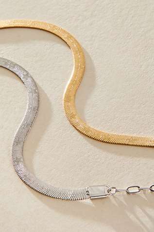 Christy Herringbone Anklet by Free People in Silver