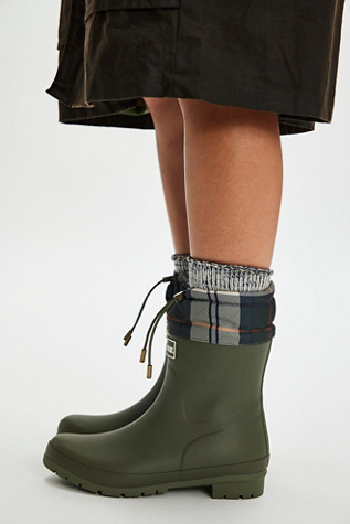 Barbour Mowbray Mid Wellington Boots
