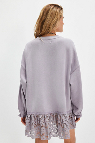 Belle Sweatshirt