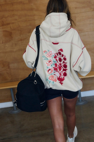 Sweat à capuche logo rose Final Call par FP Movement en Combinaison Chausson De Ballet, pour femme chez Free People