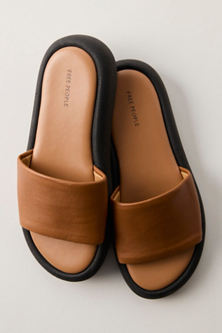 Wrenly Slip-On Sandals by Free People in Tan, Size: US 8.5