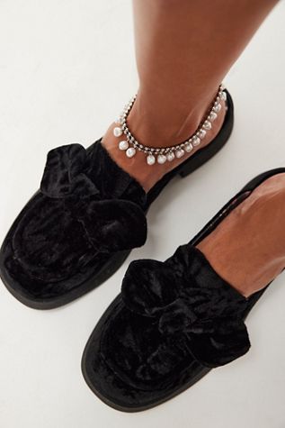 Bop Around Velvet Mules