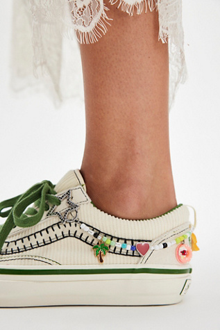 Vans LX Old Skool Charms Sneakers
