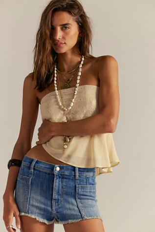 We The Free Janney High-Low Denim Shorts at Free People in Medium Wash, Size: 28