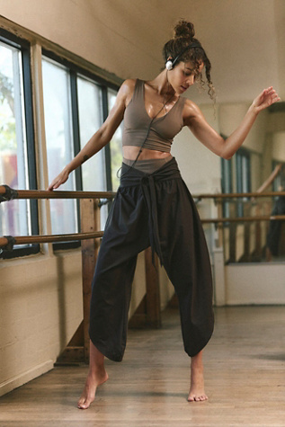 Retreat Yoga Pants