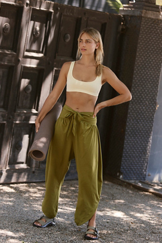 Pantalon de Yoga Retreat par FP Movement en Martini, pour femme chez Free People