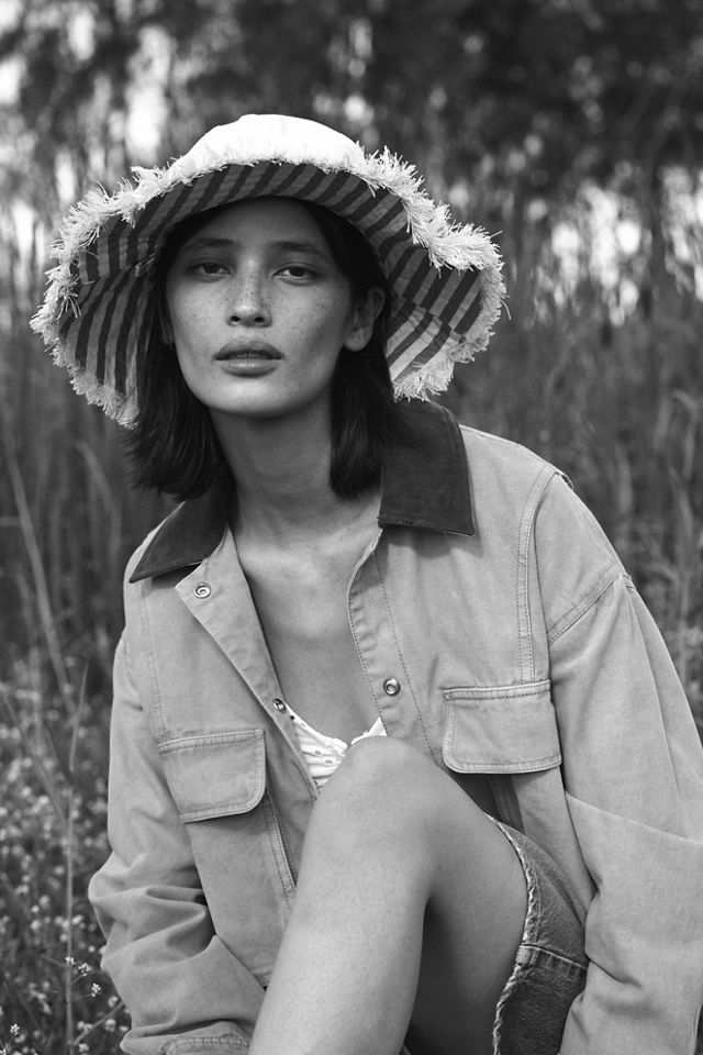Agua Bendita Triver Bucket Hat | Free People display picture 3