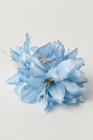 Pince à Cheveux Florale Khloris par Free People en Sky, pour femme