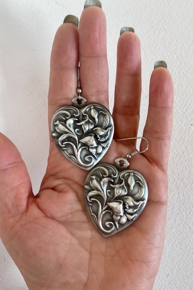 Vintage Embossed Lily Flower Silver Heart Earrings Selected by MARMALADE #1