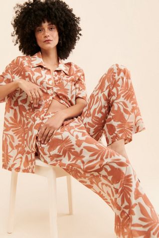 ALOHAS Tiki Floral Pants