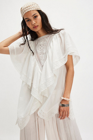 Bailey Cape Top at Free People in White, Size: S
