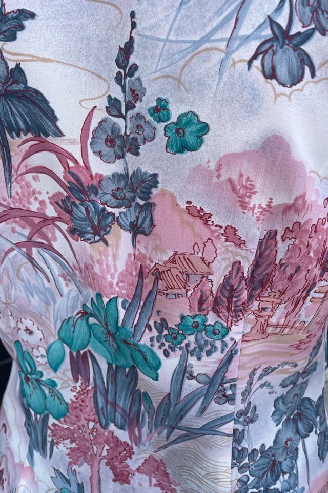 Vintage 1970's Dagger Collar Floral Scene Blouse Selected by FernMercantile #1