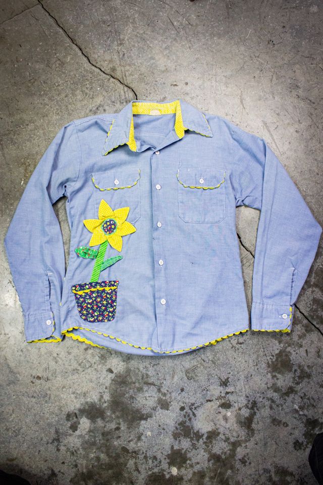 Vintage 70s Chambray Flower Button Up Shirt Selected by Black Shag Vintage #2