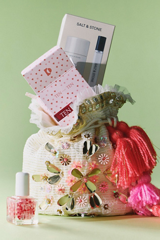 Home for the Holidays Curated Beauty Gift Bag