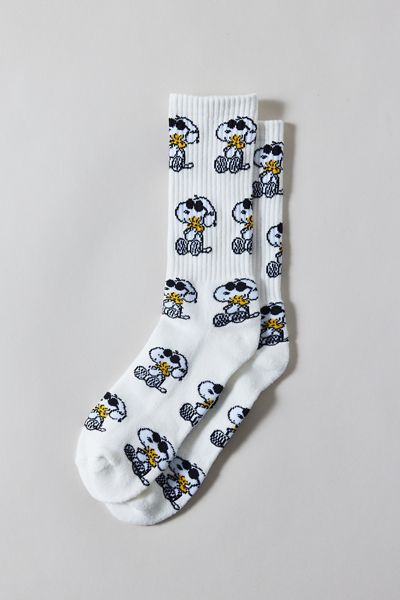 Peanuts Snoopy Big Hug Crew Socks