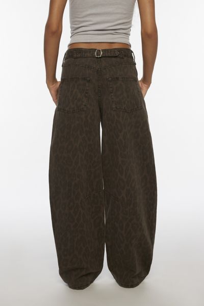 BDG Logan Printed Buckle Baggy Barrel Jean