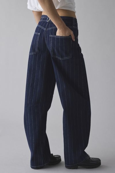BDG Logan Printed Buckle Baggy Barrel Jean