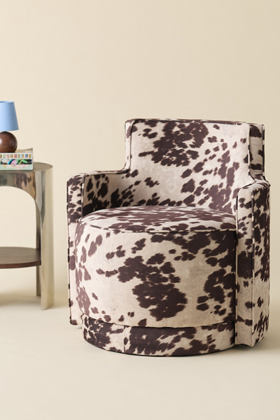 Rhea Swivel Lounge Chair