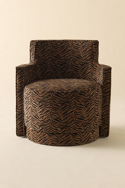 Rhea Swivel Lounge Chair