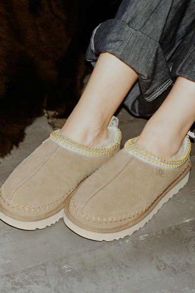 UGG Women's Tasman Biarritz Sheepskin Slipper Product Page