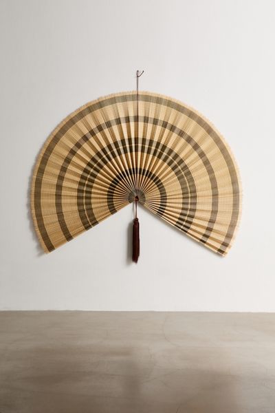 Palmera Fan Floating Headboard