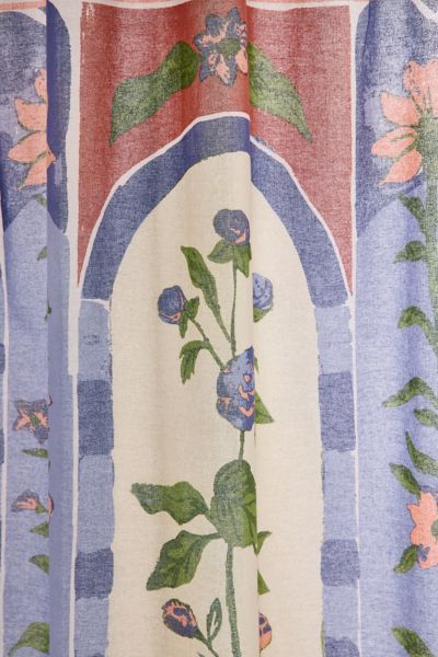 Aria Folk Floral Patterned Shower Curtain