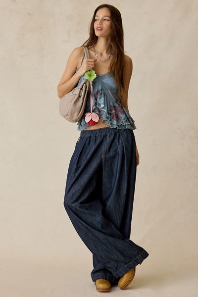 BDG Bobbi Baggy Pull-On Jeans