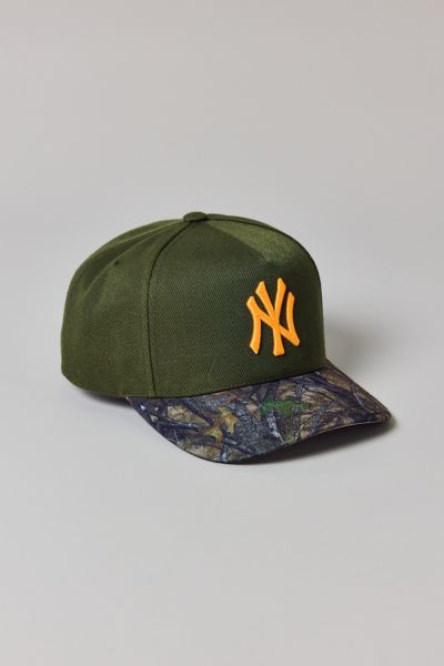 Mitchell & Ness Mlb New York Yankees Camo Pro Hat In Green/camo, Men's At Urban Outfitters