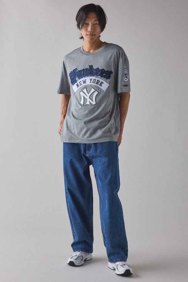 Pro Standard MLB New York Yankees Graphic Tee #2