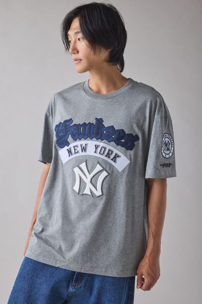 トップス 00s NewYork Yankees got rings? tee NWT NEW YORK YANKEES MLB GOT RINGS WORLD SERIES RED SOX BLUE