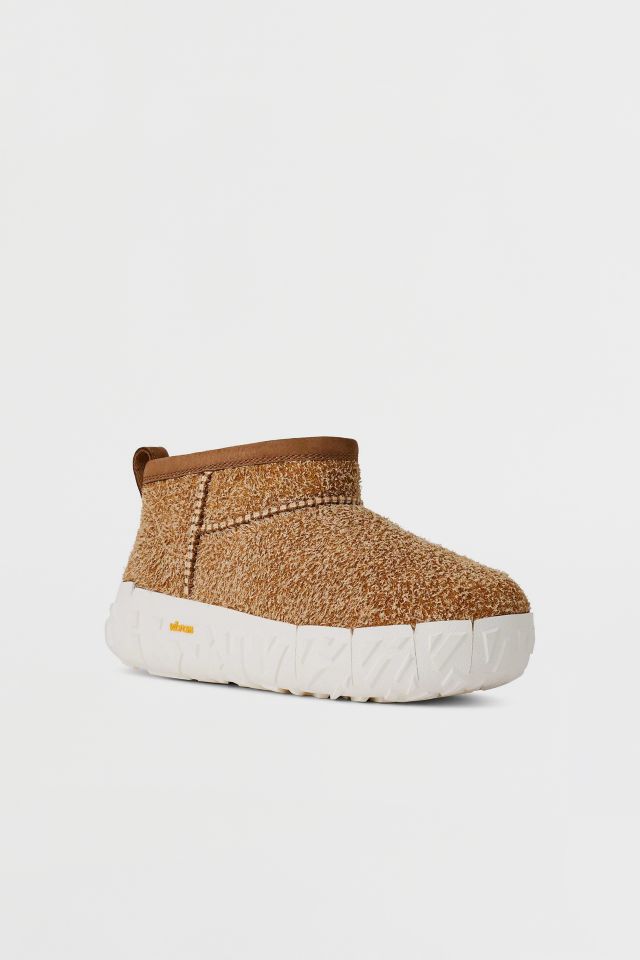 Botte UGG classique ultra mini pour hommes #1