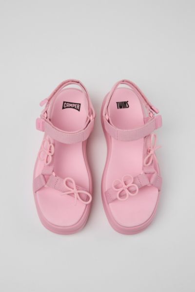 Camper Pelotas Flota Up Bow Sandal