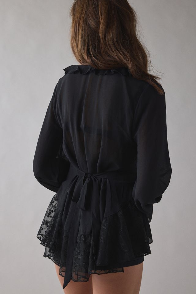 Kimchi Blue Dream Catcher Ruffle Bell Sleeve Flyaway Blouse