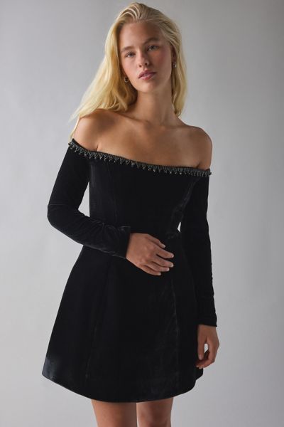 Bardot Hourglass Velvet Off-The-Shoulder Long Sleeve Mini Dress