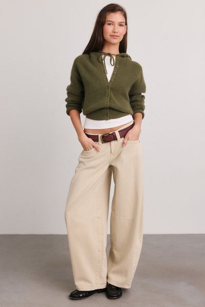 BDG Kayla Cocoon Low-Rise Jeans