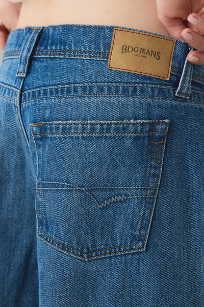 BDG Kayla Cocoon Low-Rise Jean