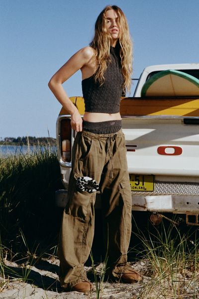 BDG Station Cocoon Baggy Barrel Leg Cargo Pant Product Page