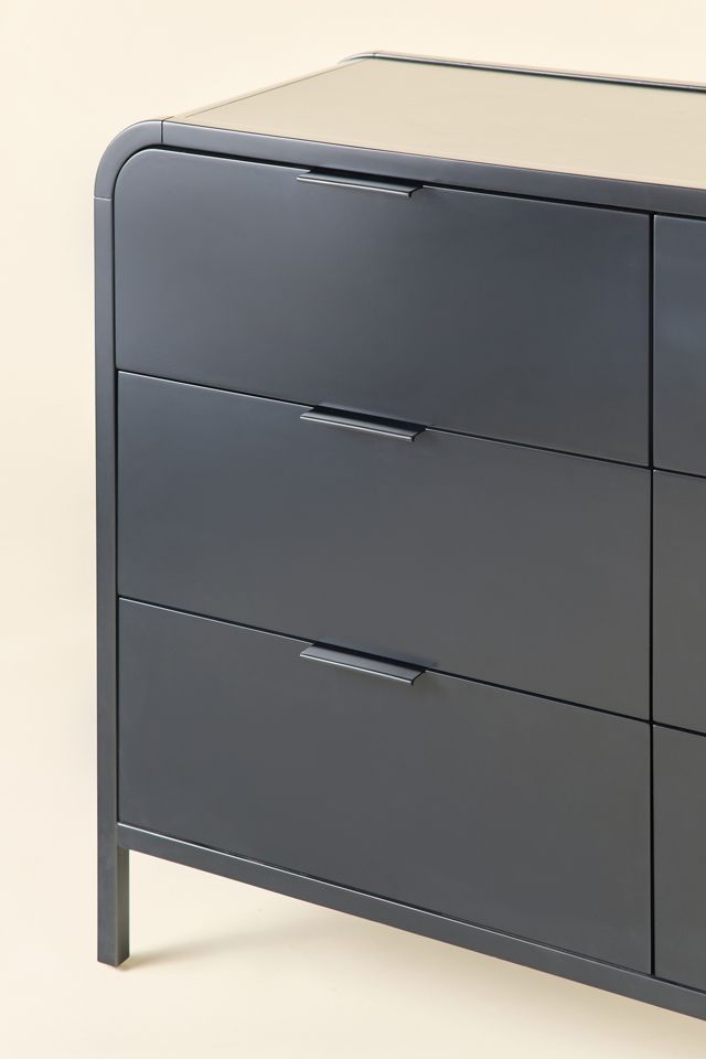 Kane 6-Drawer Dresser | Urban Outfitters