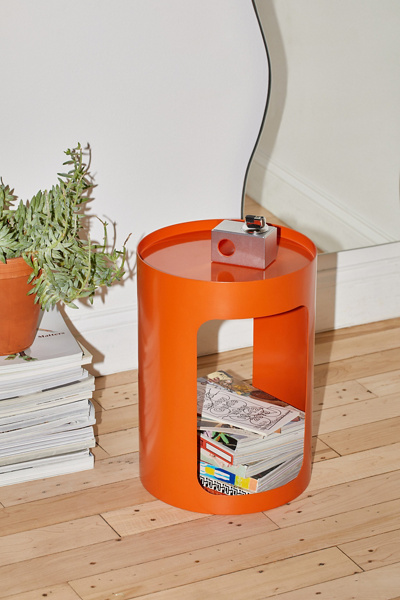 Devon Cutout Iron Side Table | Urban Outfitters
