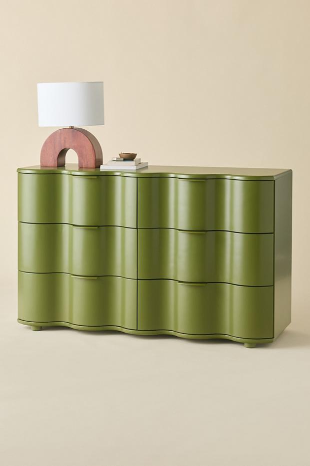Aria 6-Drawer Short Squiggle Dresser