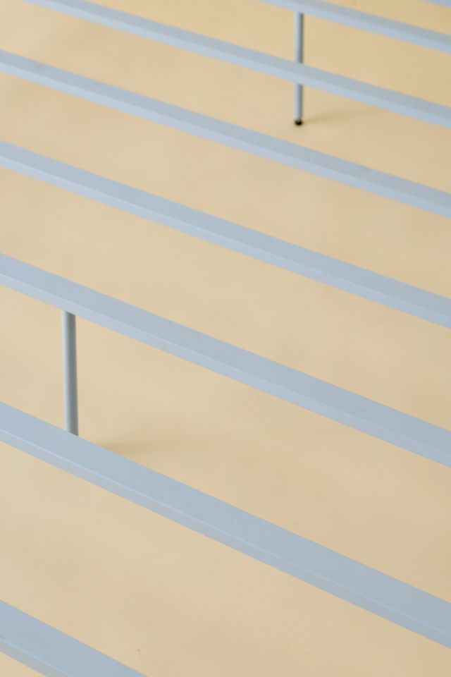 Alana Metal Platform Bed