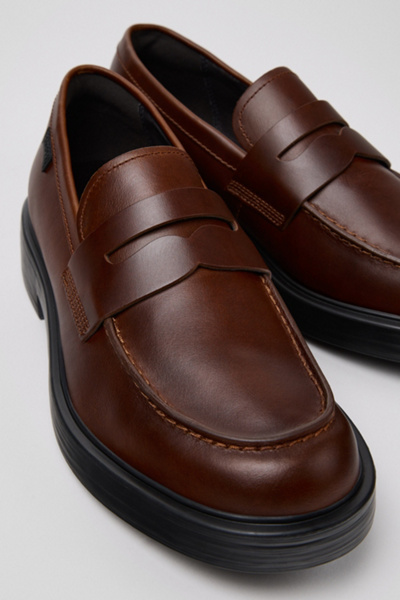 Camper Dean Leather Loafer | Urban Outfitters