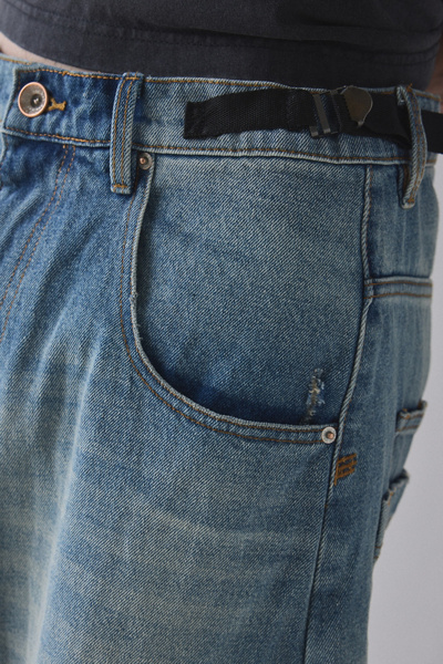 BDG Cocoon Fit Utility Jean