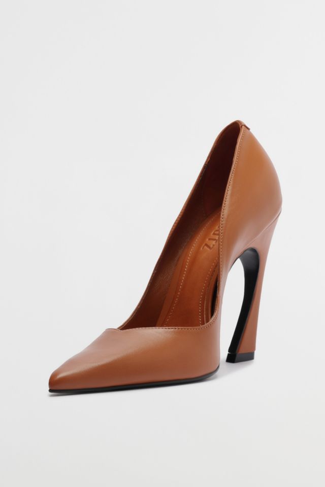 Schutz Lexi Pump Heel #2