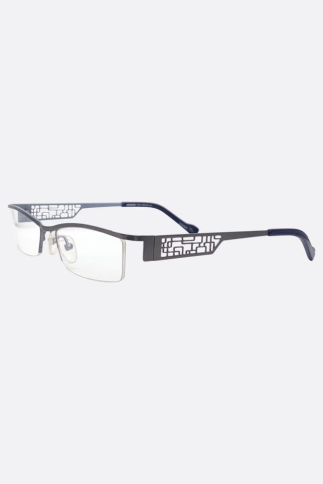 Giant Vintage Cache Bayonetta Readers #1